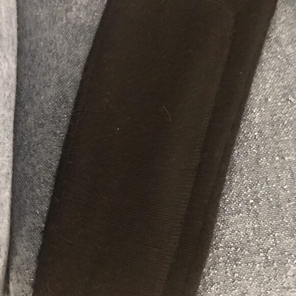 Medium Triple Aught Design 100% merino wool zip-up hoodie with Breast pocket - Picture 4 of 6